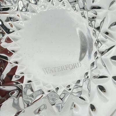 LOT 220K: Irish Crystal and Pottery - Belleek Vase, Waterford and Cash's Crystal