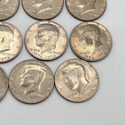 LOT 222J: 1976 Bicentennial JFK Half Dollars (15)