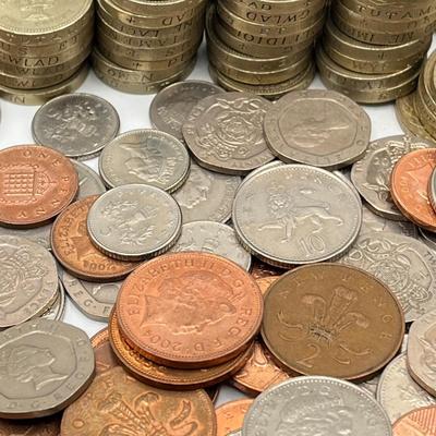 LOT 223J: Big Lot of British Coins - Uncirculated 1967 3-Pence - Over 80 Pounds in 1 and 2-Pound Coins