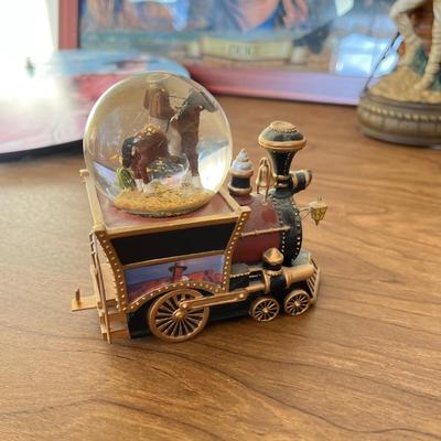 LOT 230K: John Wayne Collectibles - Saloon Mirror, Clock, Magnets and More