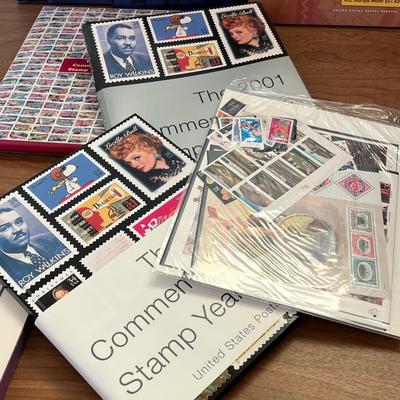LOT 233K: Yearly Commemorative Stamp Yearbooks with Unopened Stamp Packs - 1996, 2001, 2002, 2005, 2006, 2007
