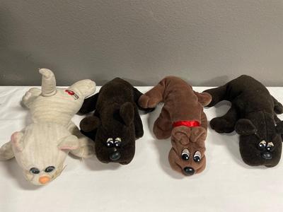 Small vintage pound puppies newborns