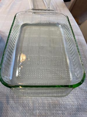 Pyrex & Corning ware baking dishes