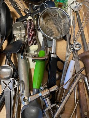 Kitchen utensils