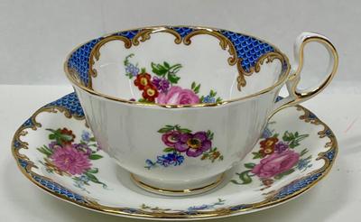 Aynsley England Bone China Tea Cup & Saucer blue and white with pink roses