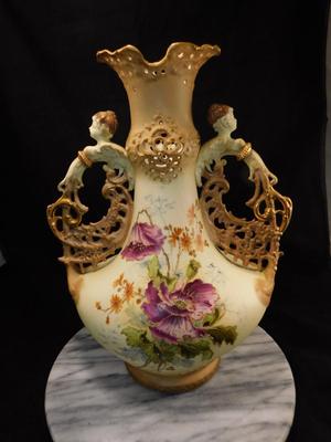 Antique Depose` Wein Teplitz Bohemian Porcelain Vase, Austria