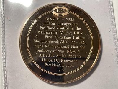 1928 MOVIE VIEWERS FLOCK TO THE TALKIES FRANKLIN MINT PROOF BRONZE MEDAL (MEDAL #41). FREE DOMESTIC SHIPPING.