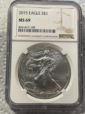 NGC CERTIFIED 2015 MS69 SILVER EAGLE DOLLAR AS PICTURED. FREE DOMESTIC SHIPPING.
