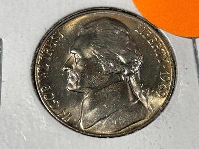 1949-S VERY CHOICE BU CONDITION JEFFERSON NICKEL AS PICTURED. FREE DOMESTIC SHIPPING.