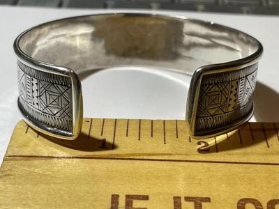 Vintage Sterling Silver Tuareg Etched Cuff Bangle Bracelet for a Standard Size 7" Wrist in Good Preowned Condition.