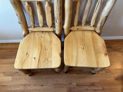 GORGEOUS PINE LOG SLAB DINING TABLE W/2 CAPTAIN, 2 ARMLESS CHAIRS