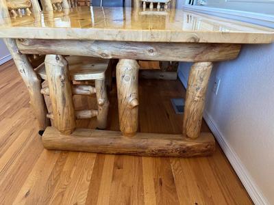 GORGEOUS PINE LOG SLAB DINING TABLE W/2 CAPTAIN, 2 ARMLESS CHAIRS