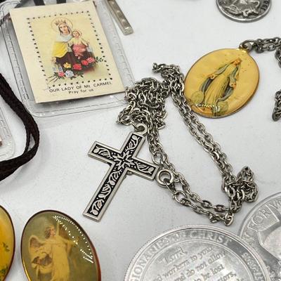 LOT 161J: Collection of Religious Items - Rosaries and More