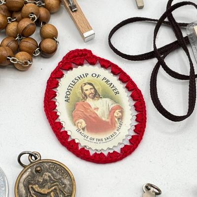 LOT 161J: Collection of Religious Items - Rosaries and More