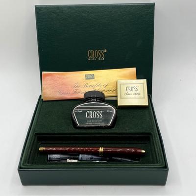 LOT 162J: Cross Pens and Ronson Pen and Pencil Set