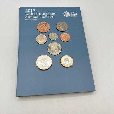 LOT 166J: 2017 United Kingdom Brilliant Uncirculated Annual Coin Set