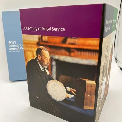 LOT 166J: 2017 United Kingdom Brilliant Uncirculated Annual Coin Set