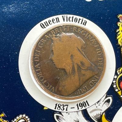 LOT 168J: British Coin Collection - 2015 Brilliant Uncirculated 2-Pound Britannia Coin and More