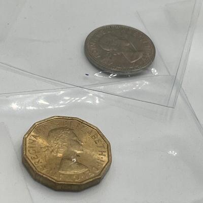 LOT 174J: British Currency Collection