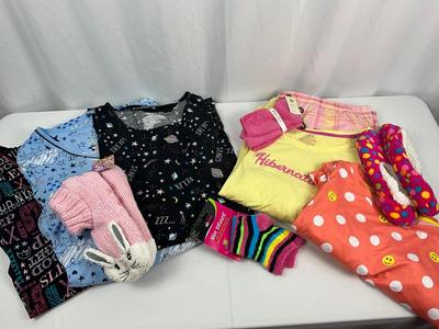 Lot I 314 Nightgowns Slippers and Socks