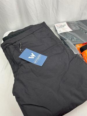 Lot J 321 NWT White Sierra Women’s Snow PantsCuddle Duds Shirts Fleece Hood Socks Gloves Slippers