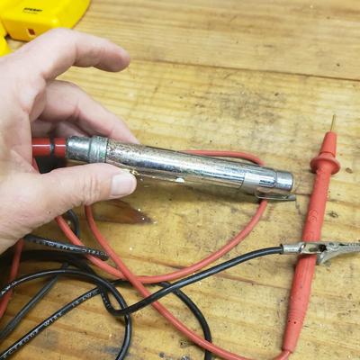 Electronic Testers-Sperry, Greenlee and Extech (B3-KD)