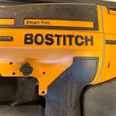 Bostitch Air Compressor w/Nail Gun and Hitachi Brad Nailer (B2-ES)