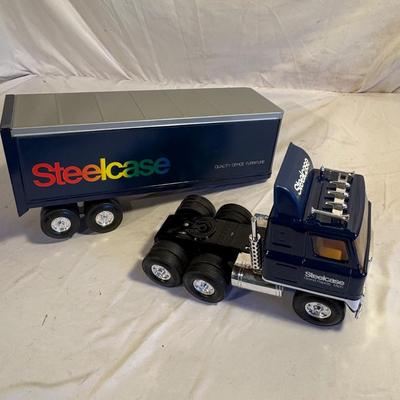 ERTL Steelcase Tractor Trailer Model (B2-ES)
