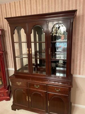 Ethan Allen China Hutch
