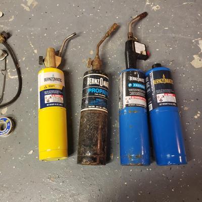 Welding Tanks, Torches and Welding Helmet (B3-KD)