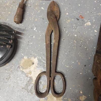 Vintage Tools (B3-KD)