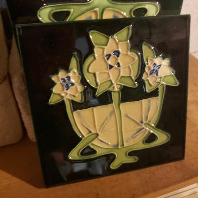 Neatco Textured Art Deco Tiles (B4-KD)