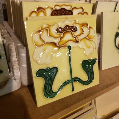 Neatco Textured Art Deco Tiles (B4-KD)