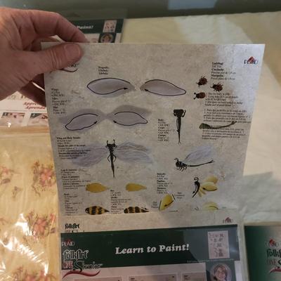 Stencils, Learn to Paint, Brushes & Acrylic Paints (B4-KD)