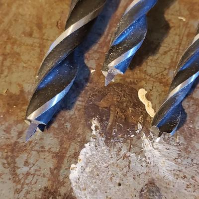 Woodworking Tools: Groz Calipers, Kobalt Chisels and More (B2-KD)