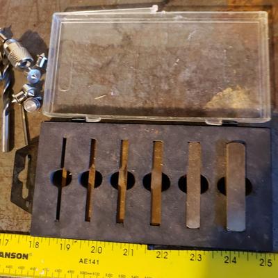 Woodworking Tools: Groz Calipers, Kobalt Chisels and More (B2-KD)