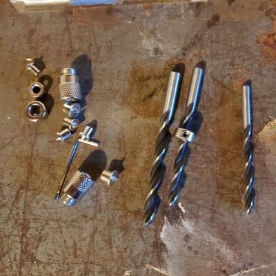 Woodworking Tools: Groz Calipers, Kobalt Chisels and More (B2-KD)