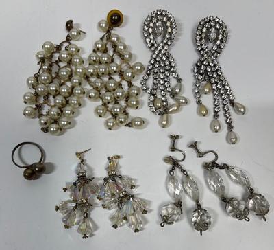Vintage Jewelry Lot - 4 Dangling Earrings, Pierced & Clip-on plus 1 Ring