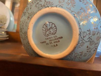 PEARL CHINA SUGAR AND CREAM SET HAND DECORATED WITH 22 KARAT GOLD