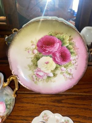 ANTIQUE CHINA PIECES