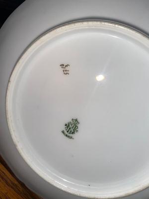 ANTIQUE CHINA PIECES