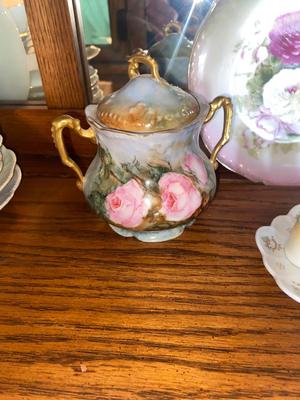 ANTIQUE CHINA PIECES