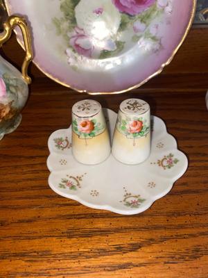 ANTIQUE CHINA PIECES