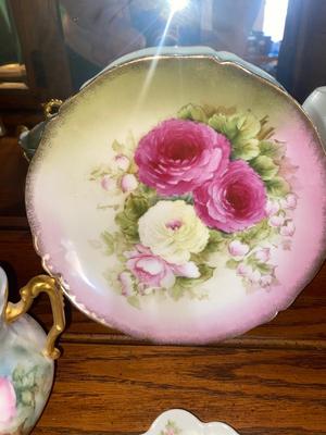 ANTIQUE CHINA PIECES