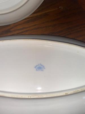 A VARIETY OF ANTIQUE CHINA BY DIFFERENT MAKERS