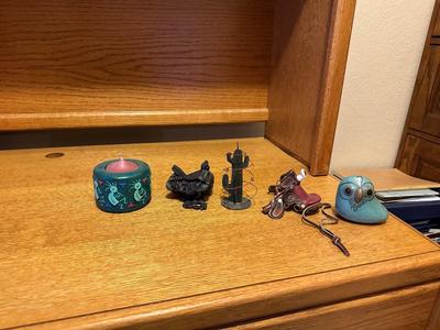 WESTERN THEME KNICK KNACKS