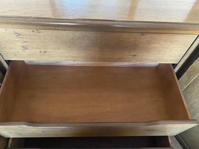TOUR NAVACA By STANLEY 6 DRAWER DRESSER WITH 2 MIRRORS