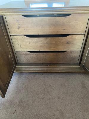 TOUR NAVACA By STANLEY 6 DRAWER DRESSER WITH 2 MIRRORS