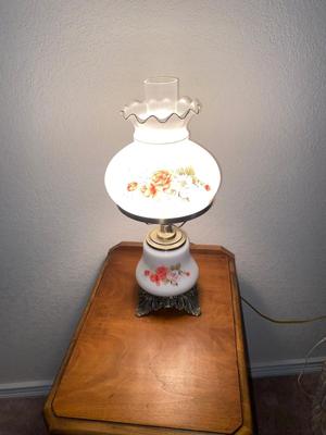 ANTIQUE 2 DRAWER NIGHT STAND AND GLASS GLOBE LAMP (2of2)