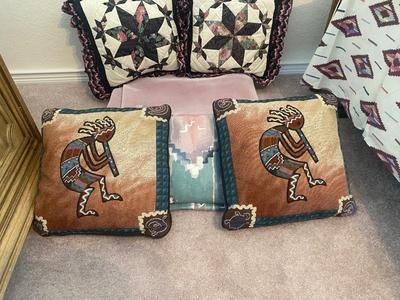 VELLUX BLANKET AND ACCENT PILLOWS